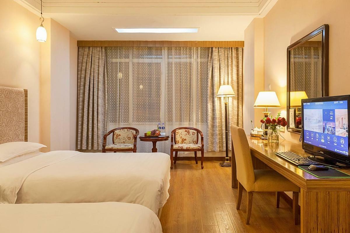 Xiamen Huaqiao Hotel Exterior foto