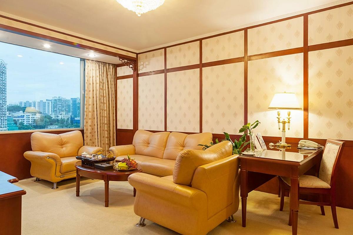 Xiamen Huaqiao Hotel Exterior foto
